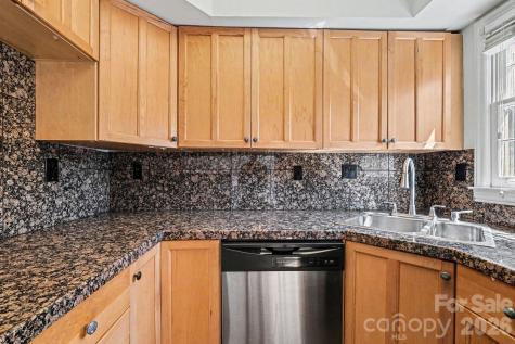 4329 Hathaway Street Charlotte NC 28211