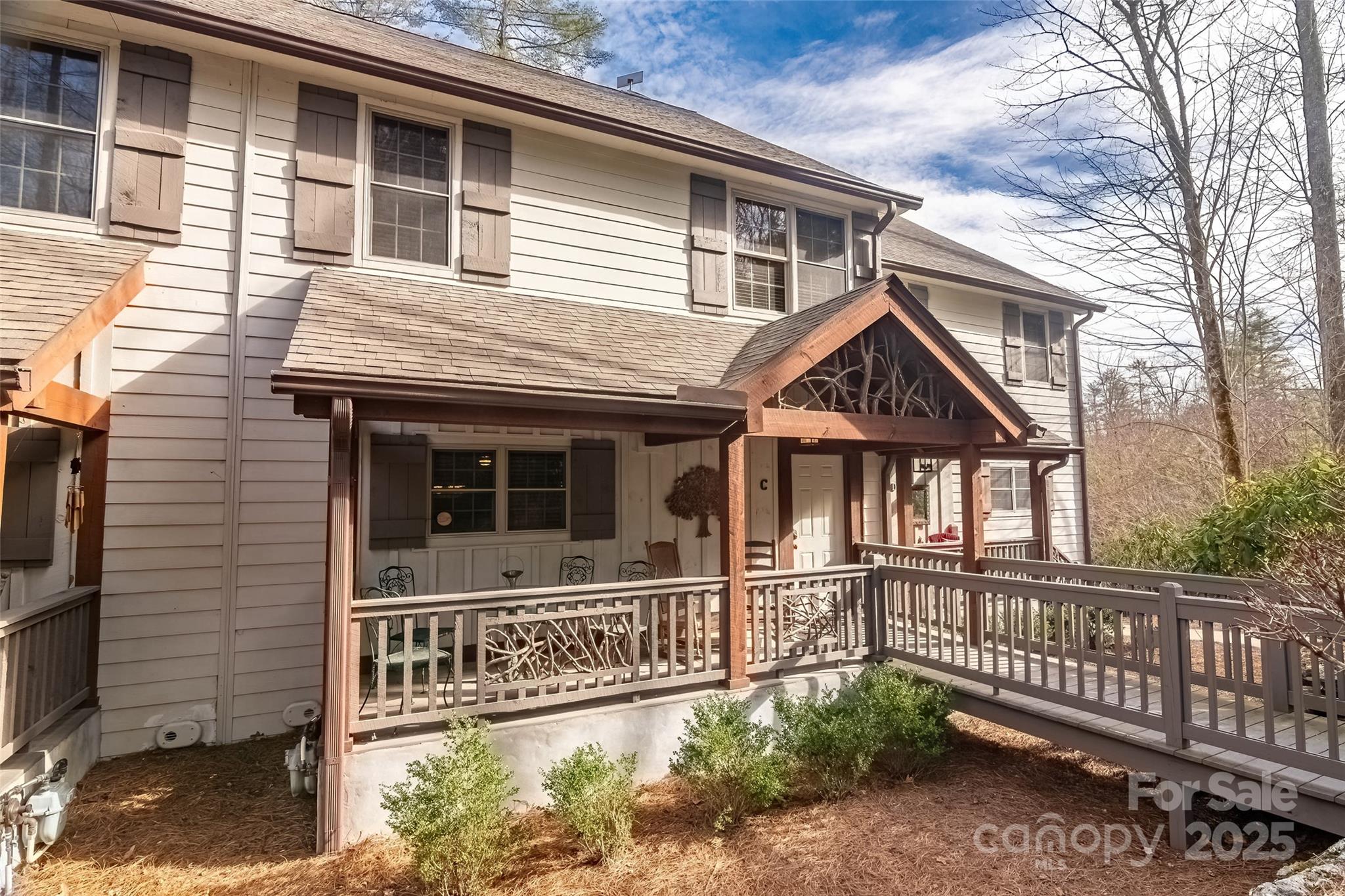 620 Sapphire Valley Road Cashiers NC 28717
