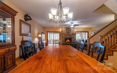 620 Sapphire Valley Road Cashiers NC 28717