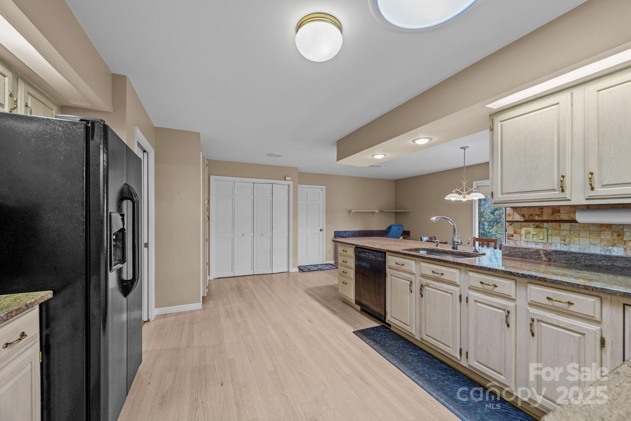 68 Stony Ridge Asheville NC 28804