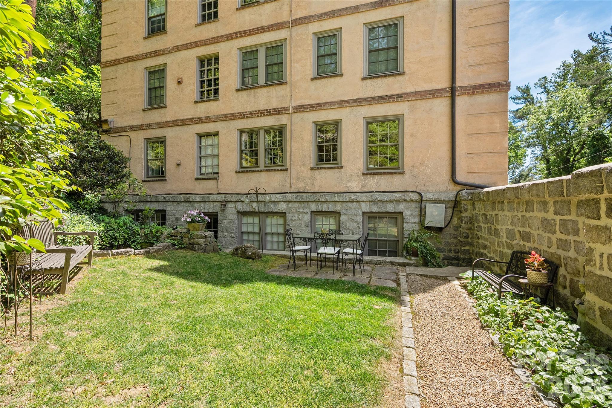 185 Macon Avenue Asheville NC 28804