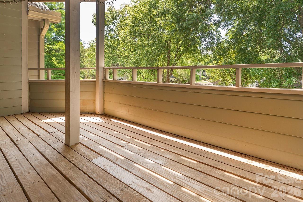 2536 Stradbrook Drive Charlotte NC 28210