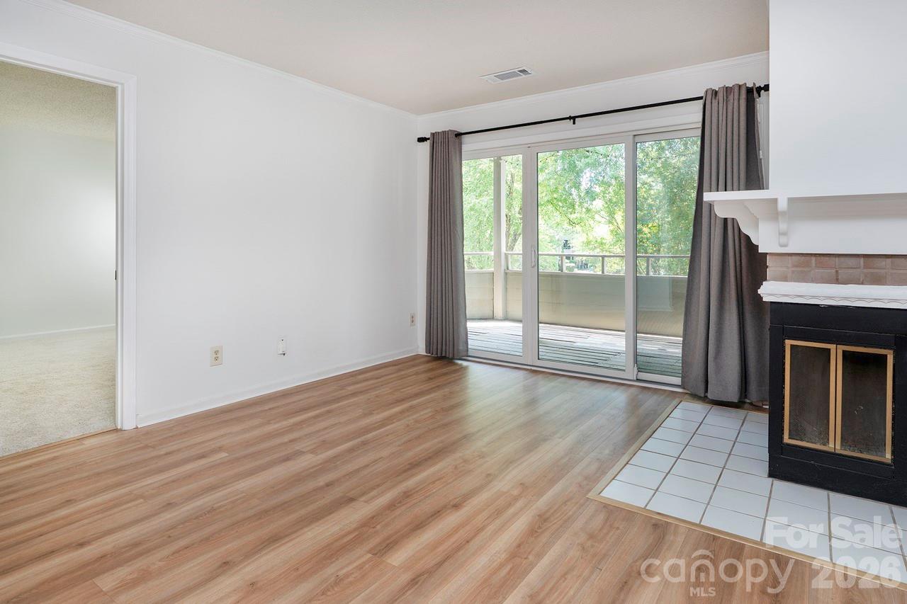 2536 Stradbrook Drive Charlotte NC 28210