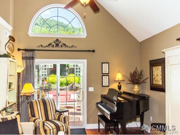 18 Viera Drive Swannanoa NC 28778