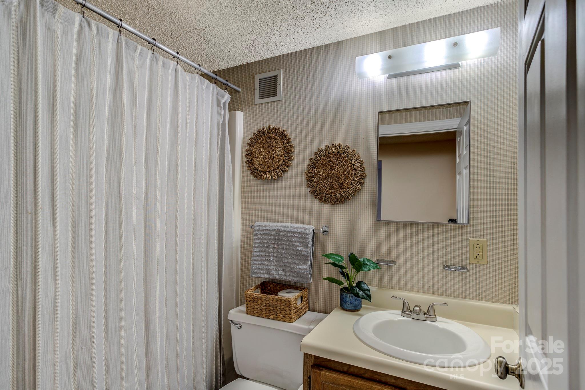 303 Sugar Top Drive Sugar Mountain NC 28604