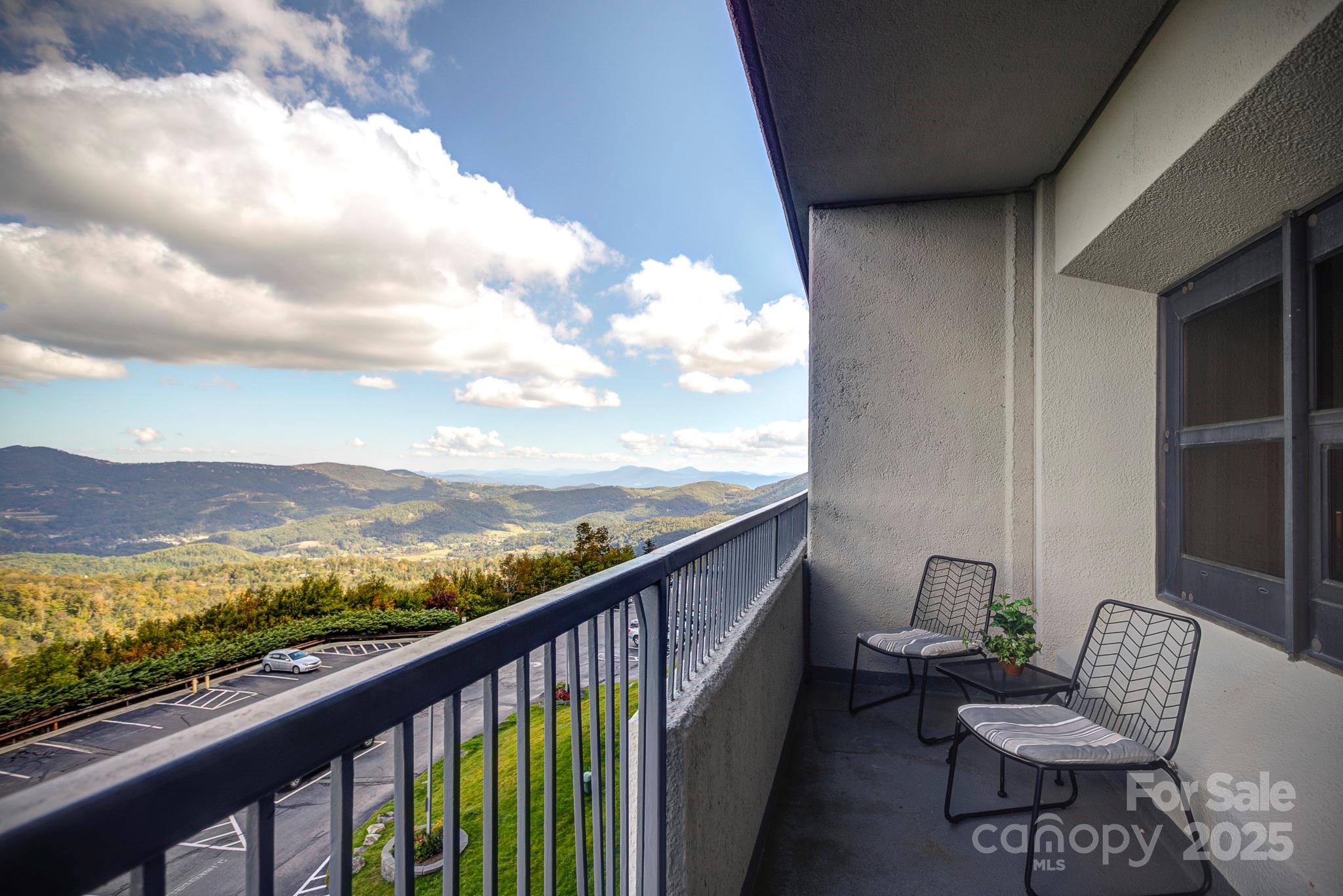 303 Sugar Top Drive Sugar Mountain NC 28604
