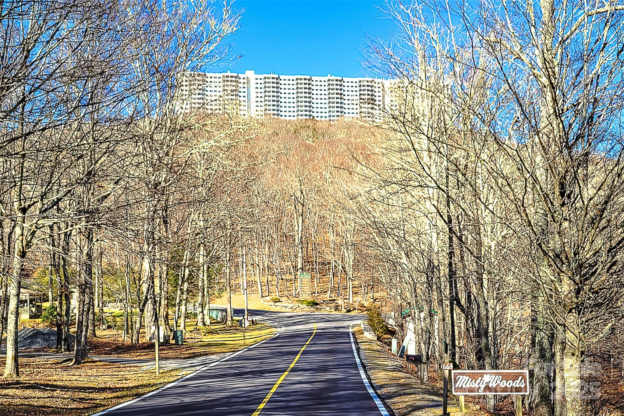 303 Sugar Top Drive Sugar Mountain NC 28604