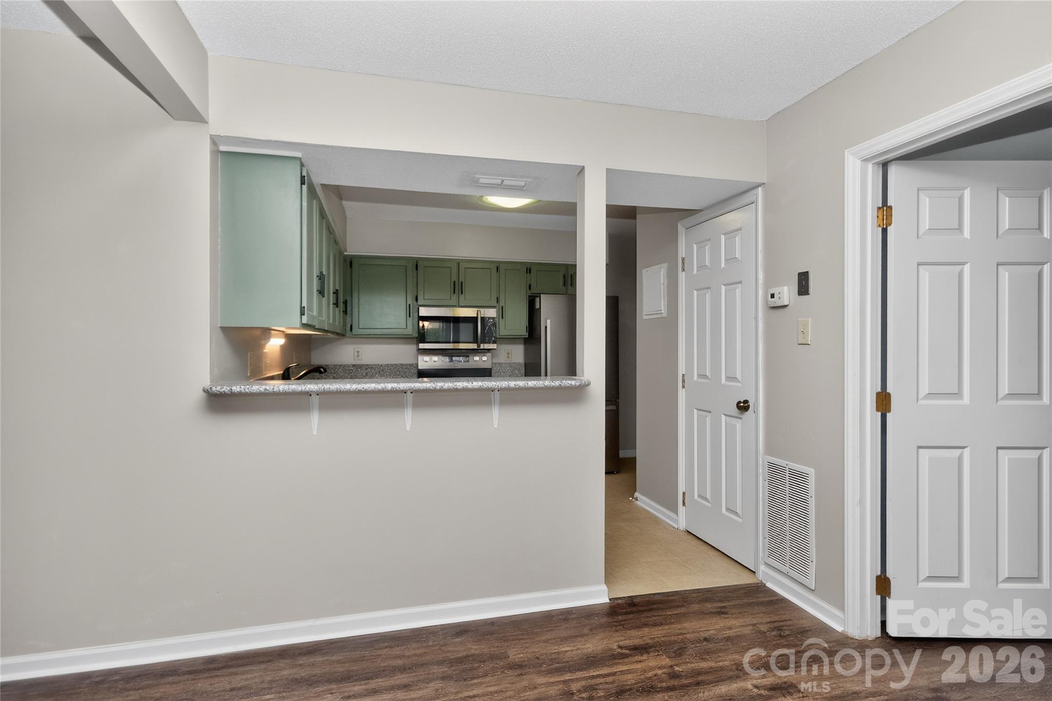 7302 Winery Lane Charlotte NC 28227