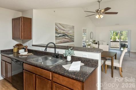 123 Foxden Drive Fletcher NC 28732
