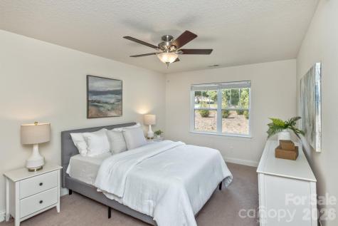 123 Foxden Drive Fletcher NC 28732
