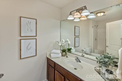 123 Foxden Drive Fletcher NC 28732