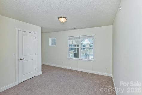 123 Foxden Drive Fletcher NC 28732