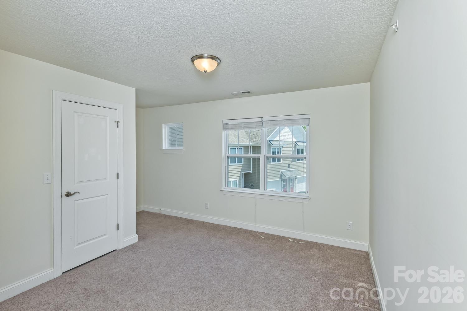 123 Foxden Drive Fletcher NC 28732