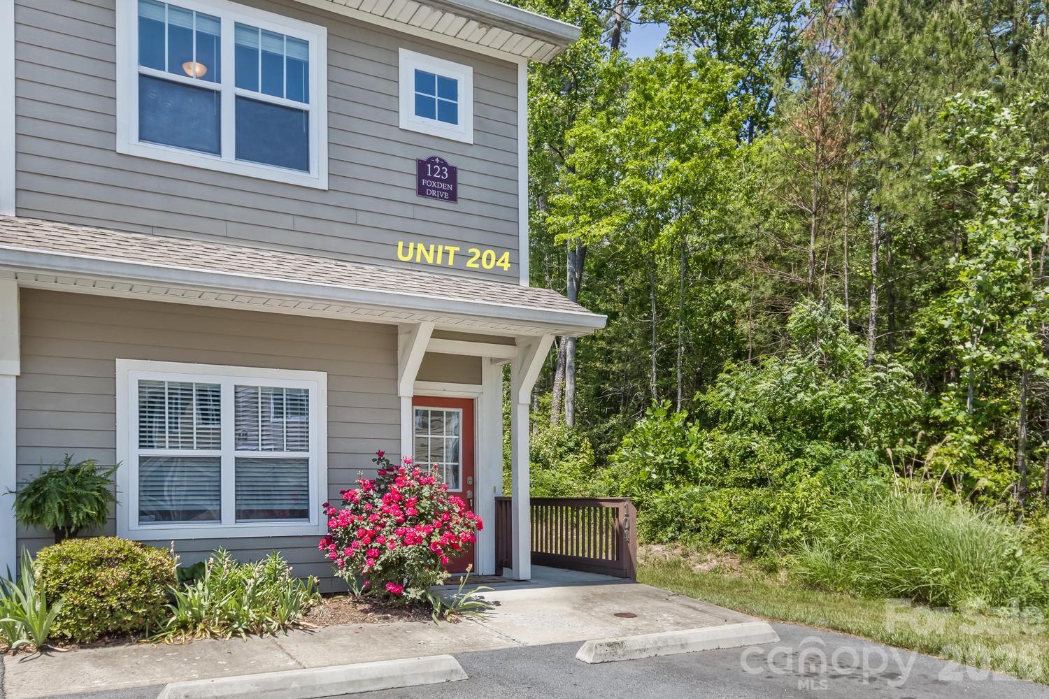 123 Foxden Drive Fletcher NC 28732