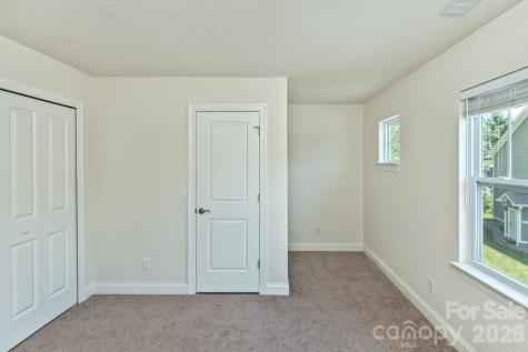 123 Foxden Drive Fletcher NC 28732