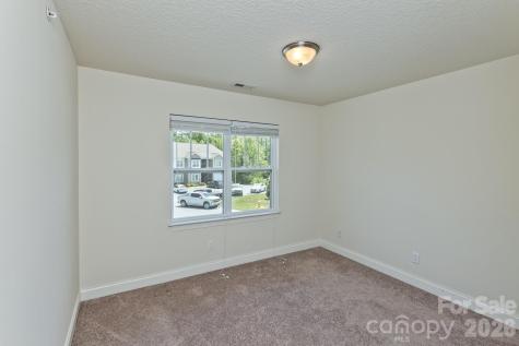 123 Foxden Drive Fletcher NC 28732