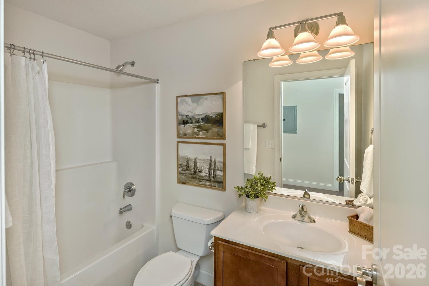 123 Foxden Drive Fletcher NC 28732