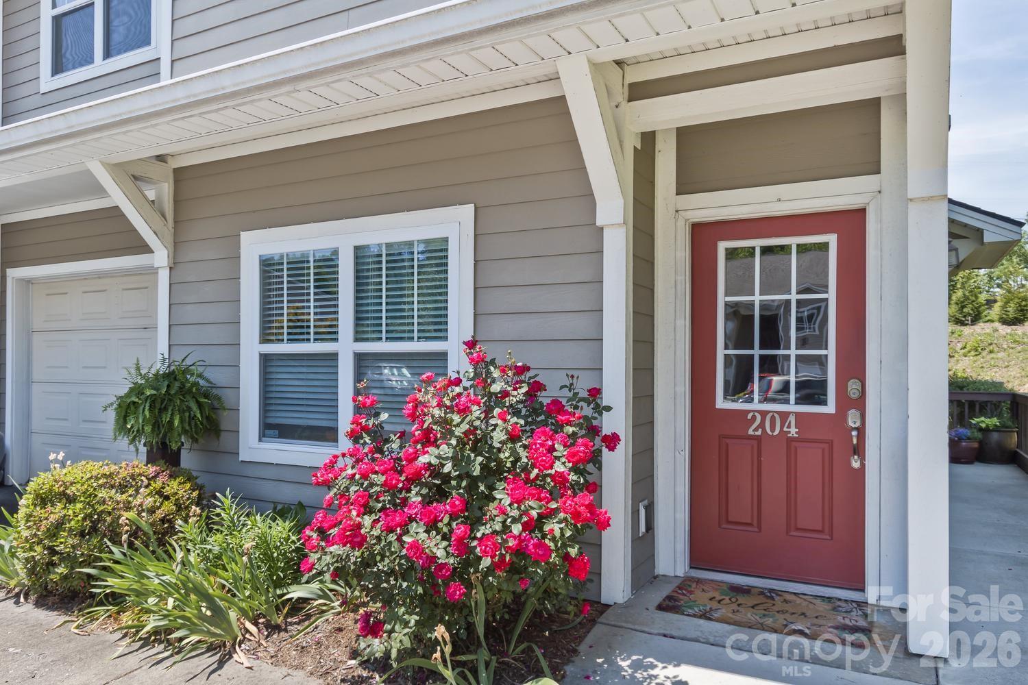 123 Foxden Drive Fletcher NC 28732