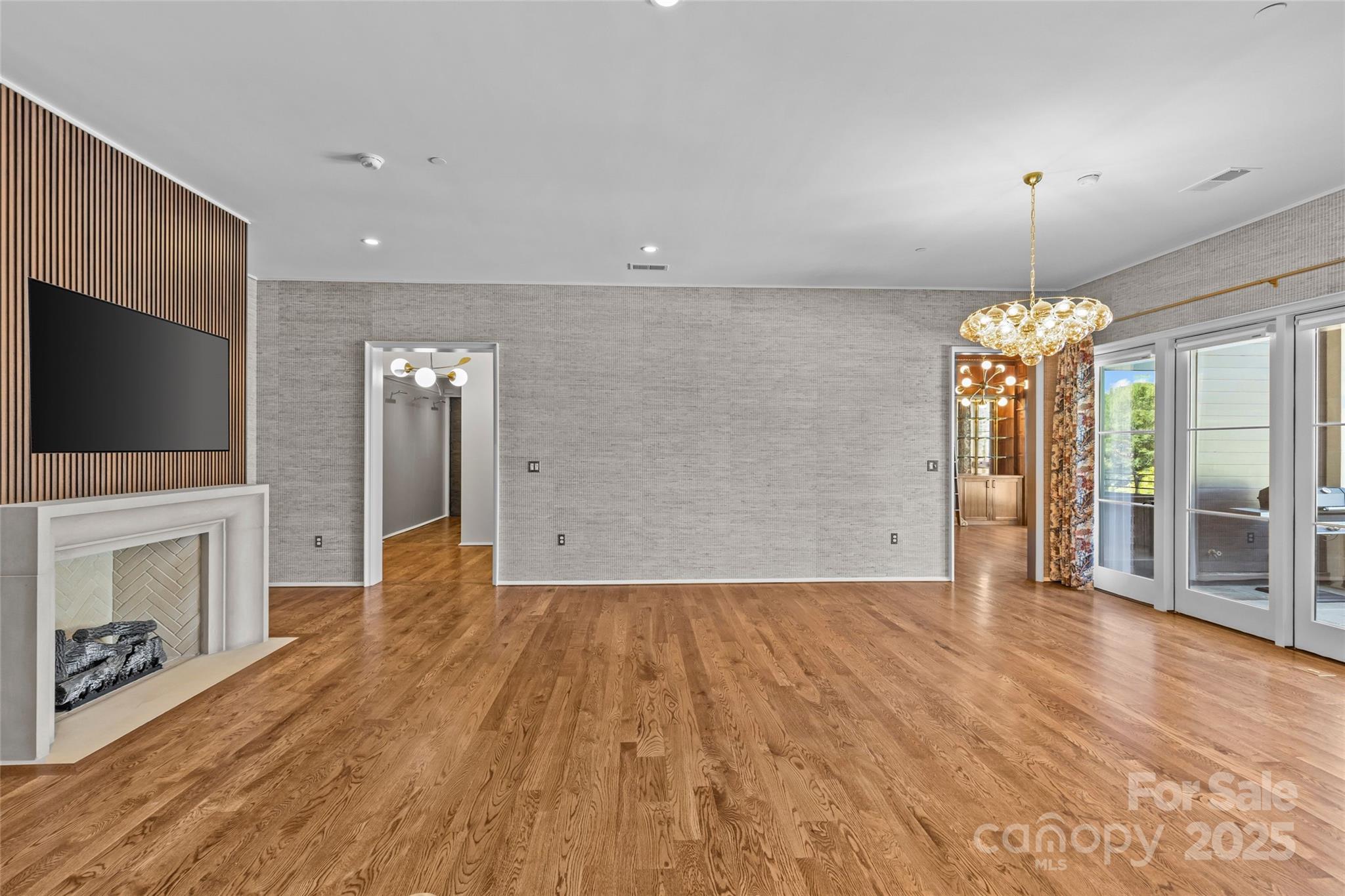 1172 Queens Road Charlotte NC 28207