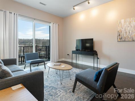 45 Asheland Avenue Asheville NC 28801