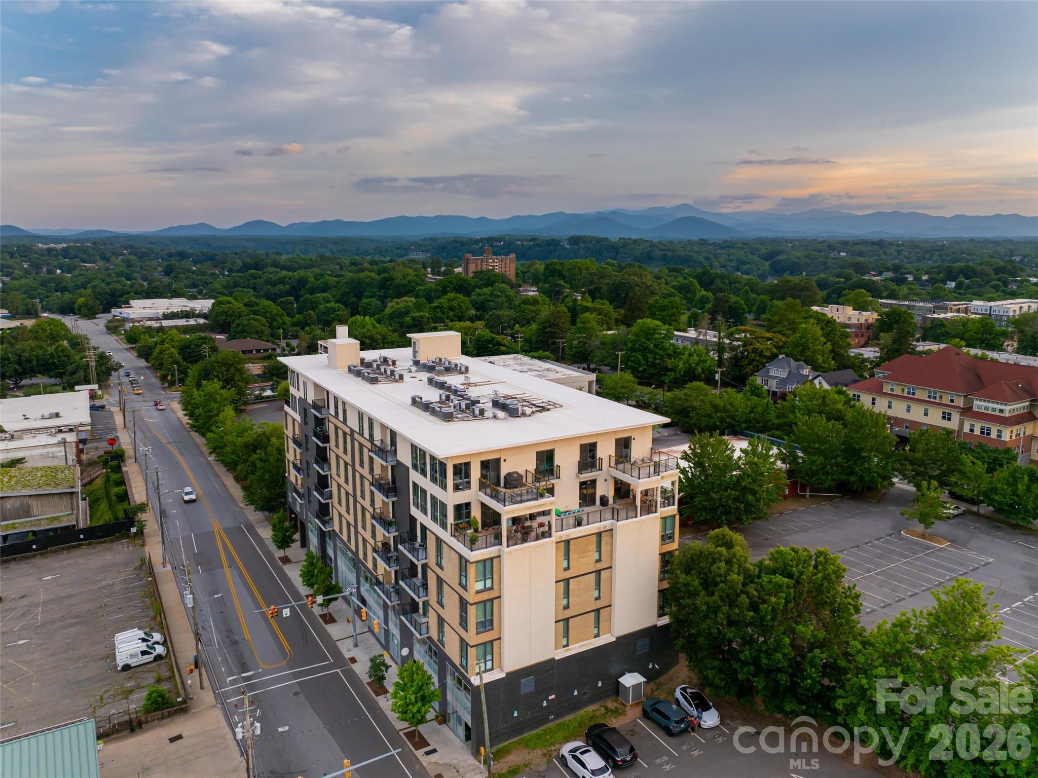 45 Asheland Avenue Asheville NC 28801