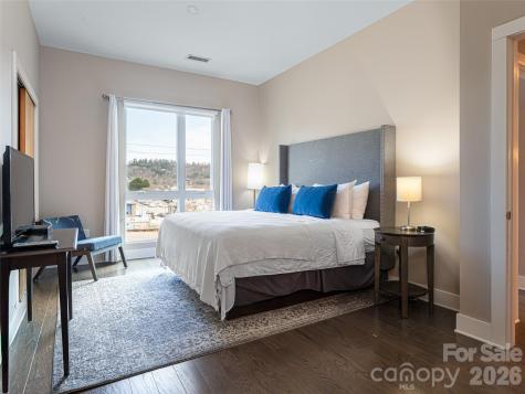 45 Asheland Avenue Asheville NC 28801