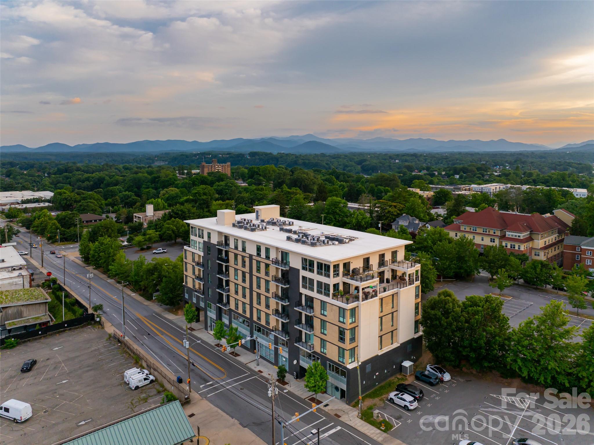 45 Asheland Avenue Asheville NC 28801