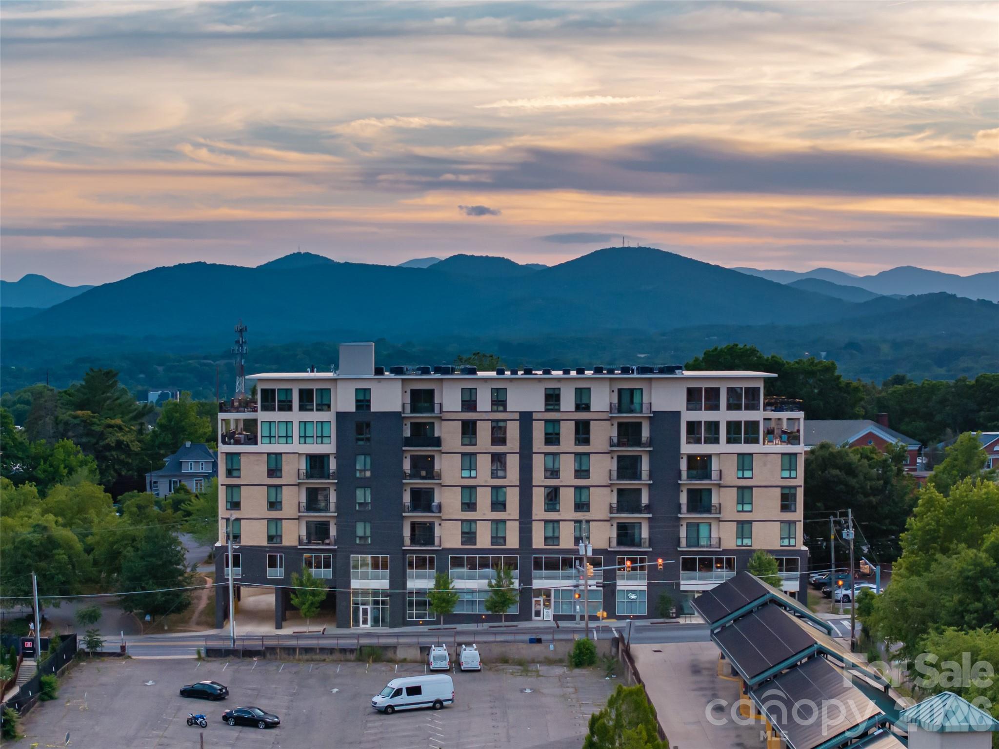 45 Asheland Avenue Asheville NC 28801