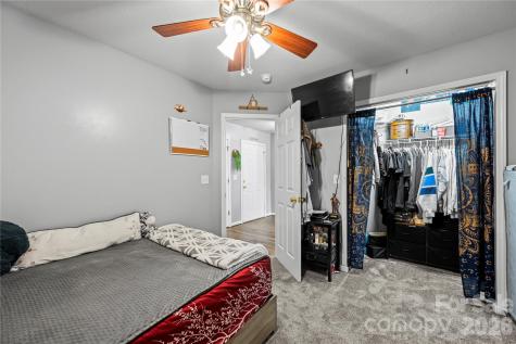 50 Farington Circle Fletcher NC 28732