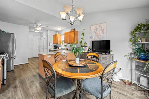50 Farington Circle Fletcher NC 28732