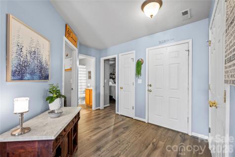 50 Farington Circle Fletcher NC 28732
