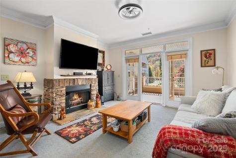 91 Glenview Lane Maggie Valley NC 28751