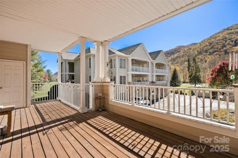 91 Glenview Lane Maggie Valley NC 28751