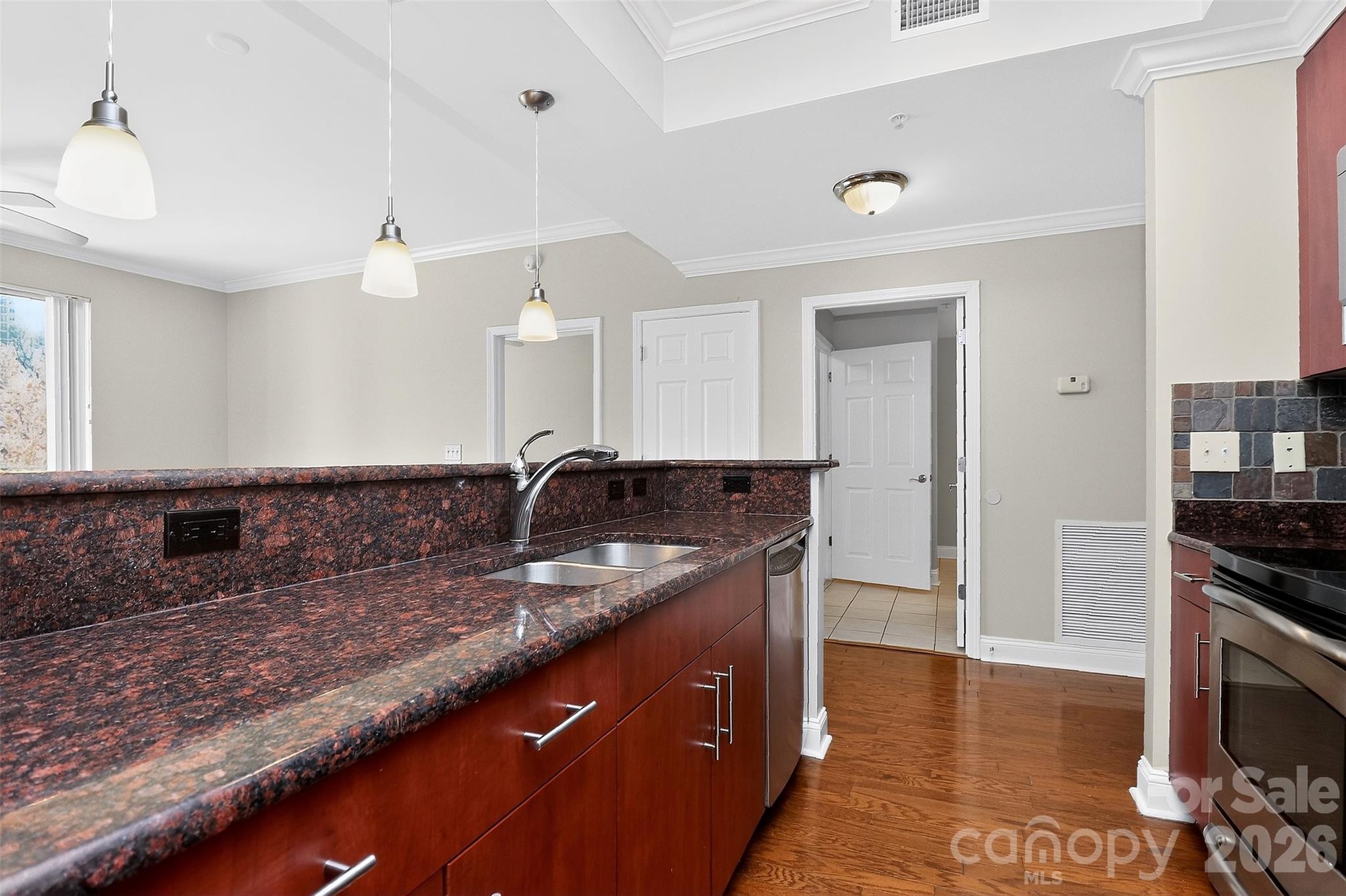 300 W 5th Street W Charlotte NC 28202