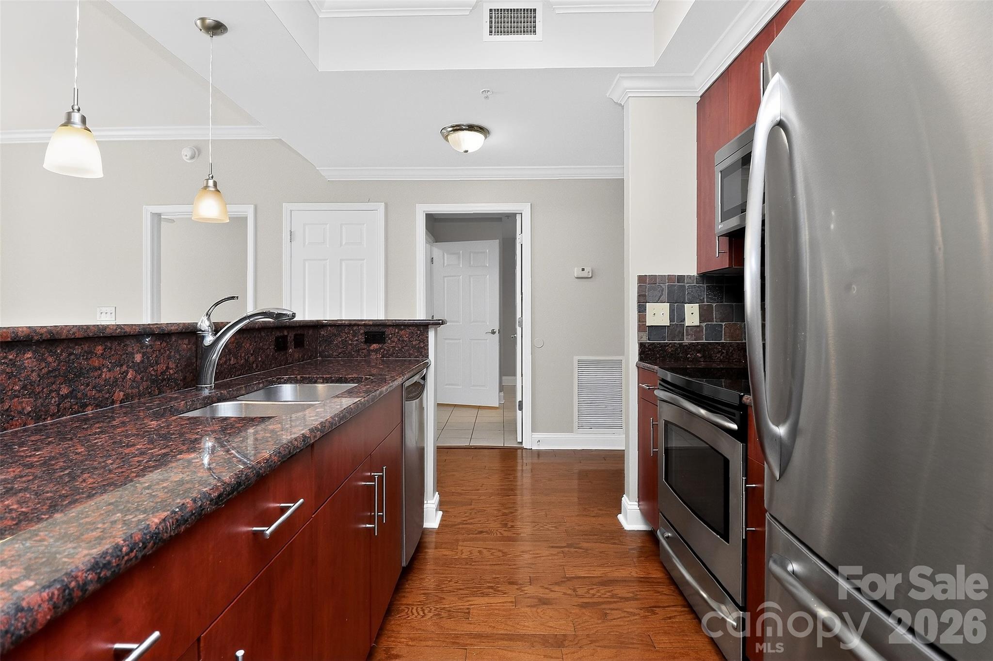 300 W 5th Street W Charlotte NC 28202