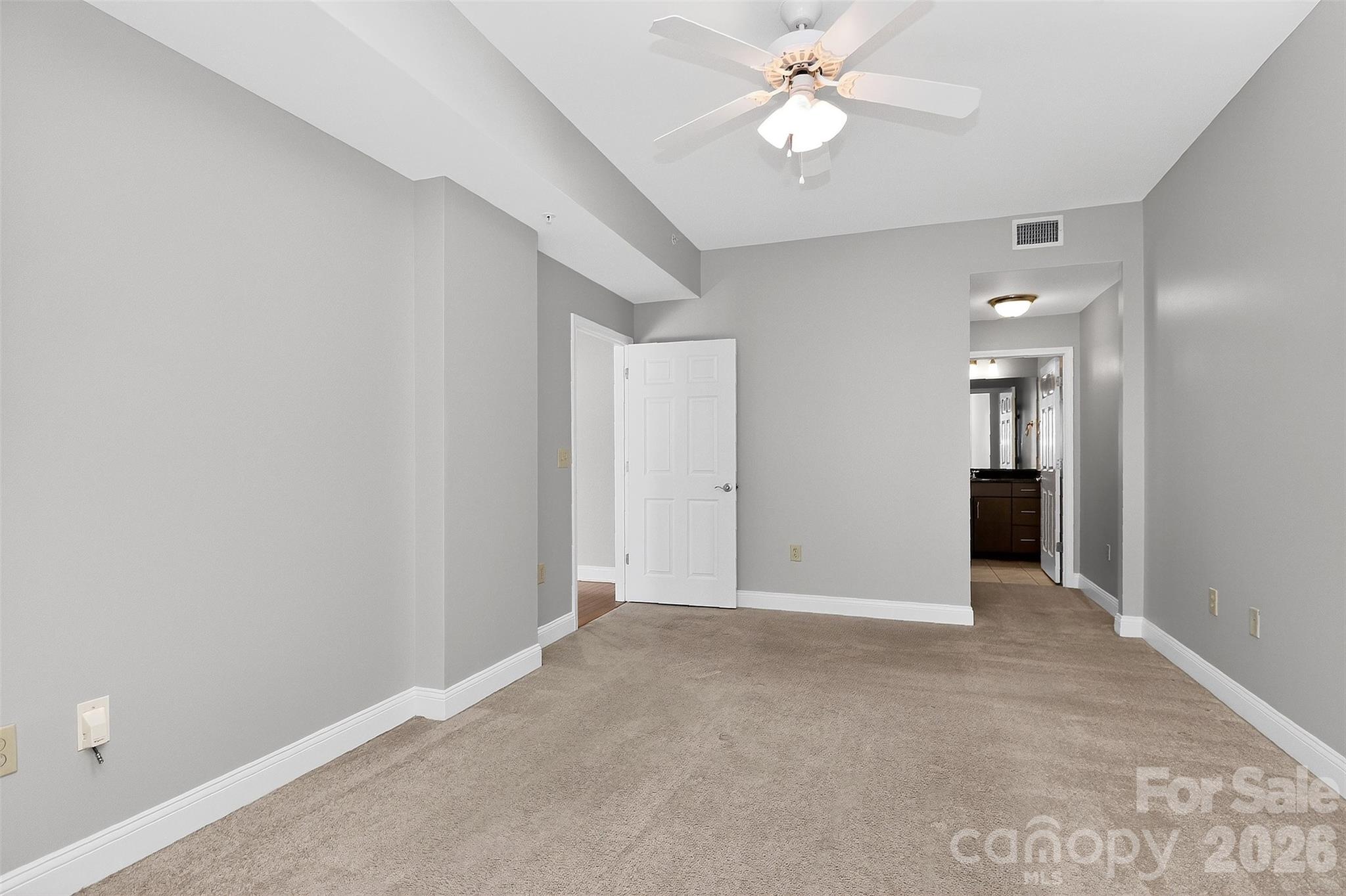 300 W 5th Street W Charlotte NC 28202