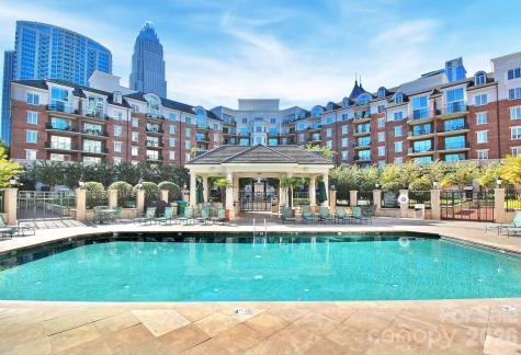 300 W 5th Street W Charlotte NC 28202