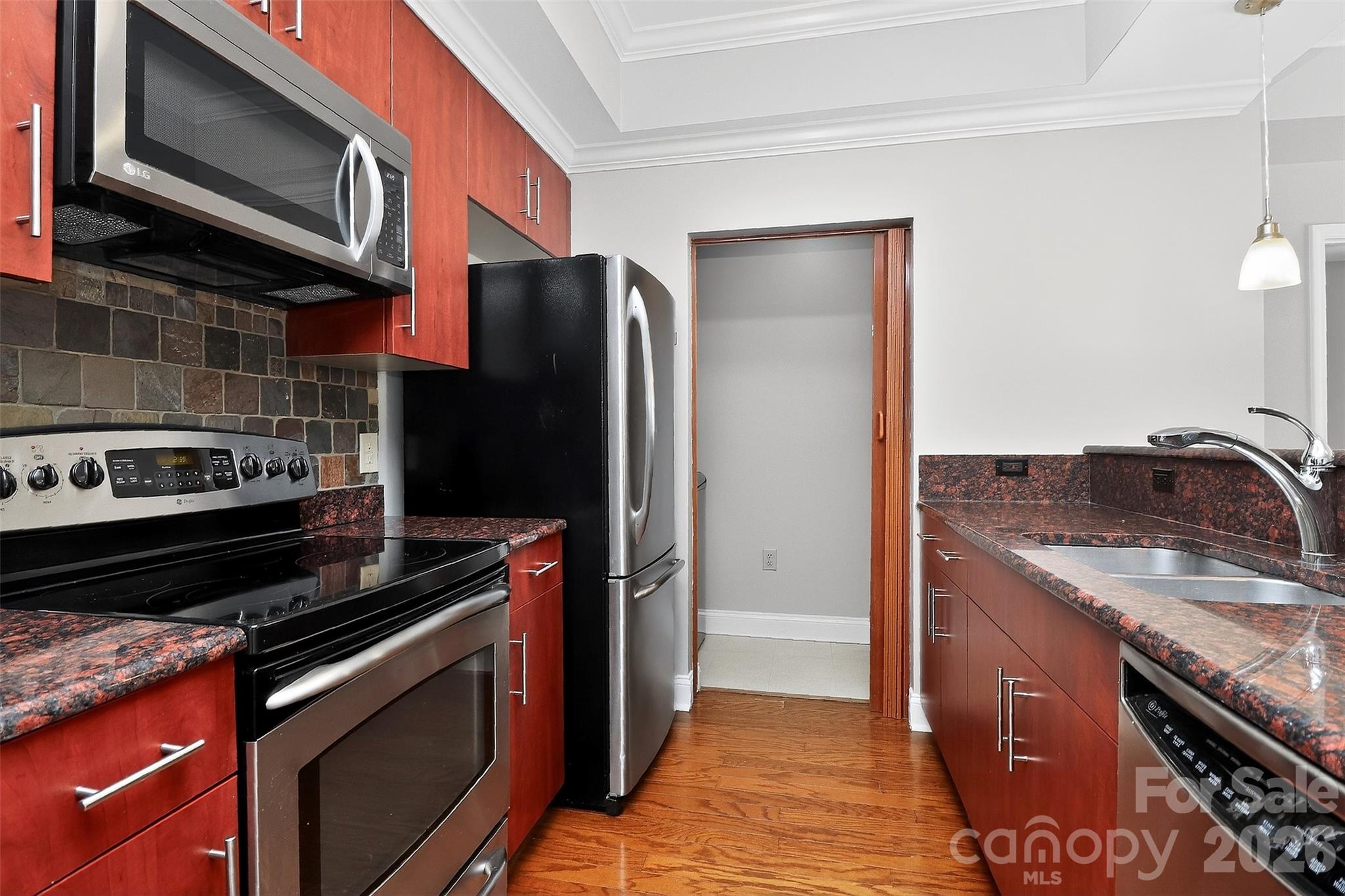 300 W 5th Street W Charlotte NC 28202