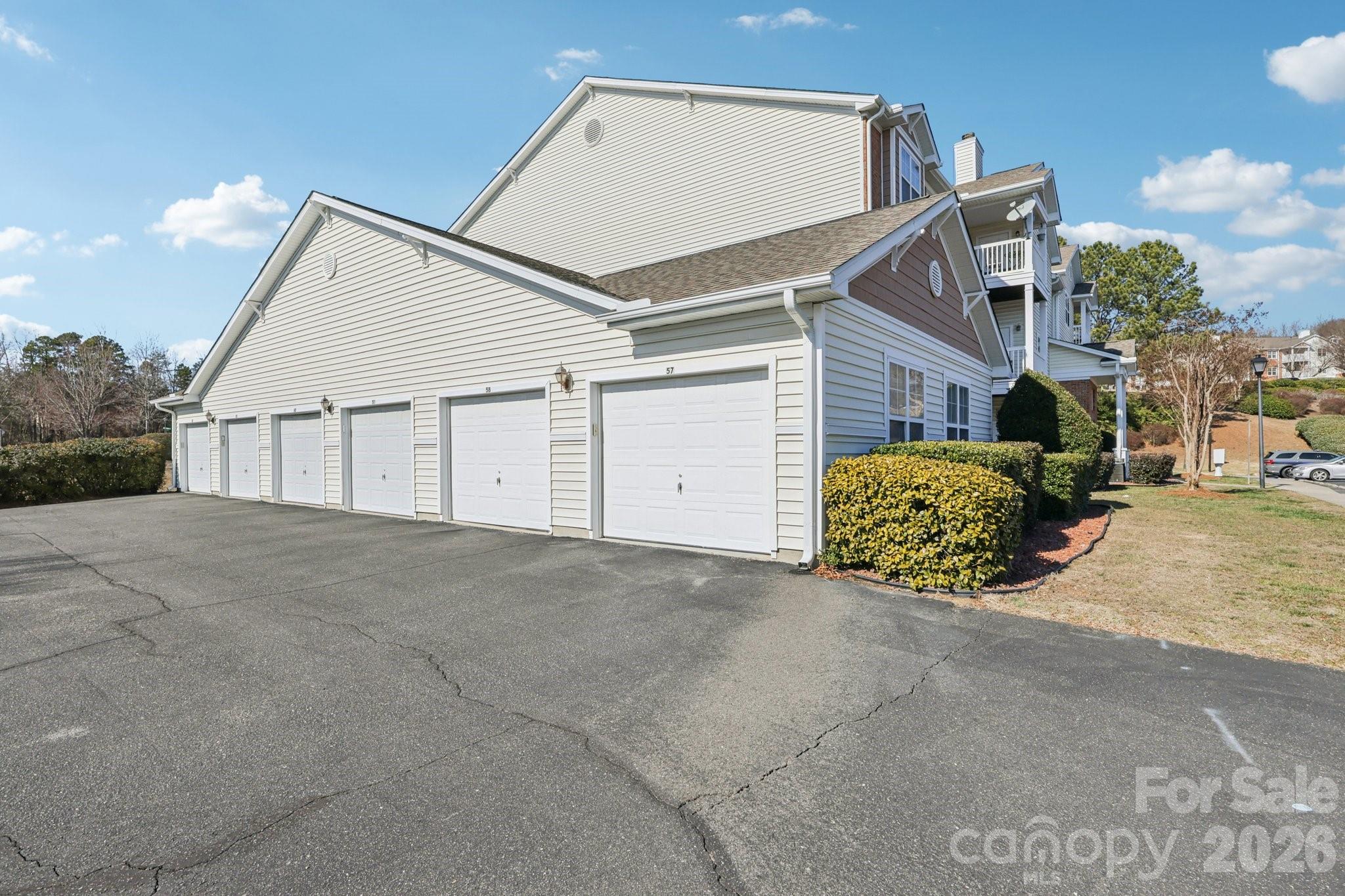 10742 Hill Point Court Charlotte NC 28262