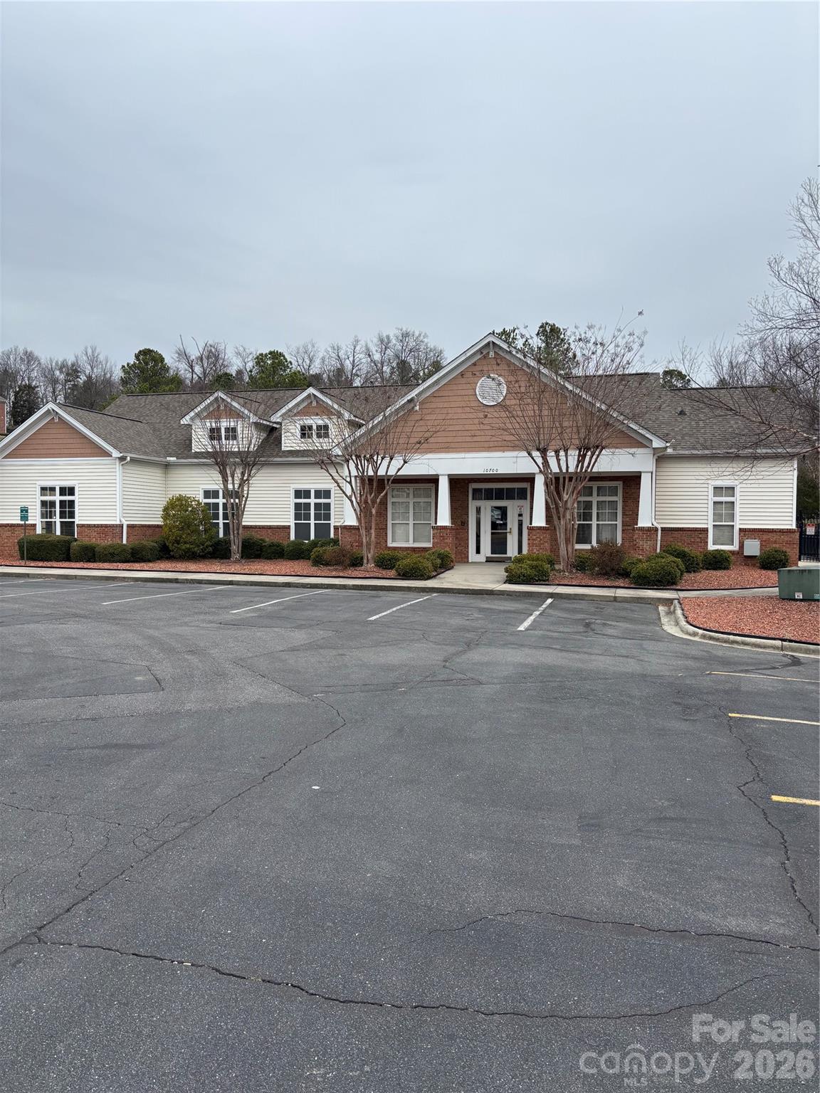 10742 Hill Point Court Charlotte NC 28262