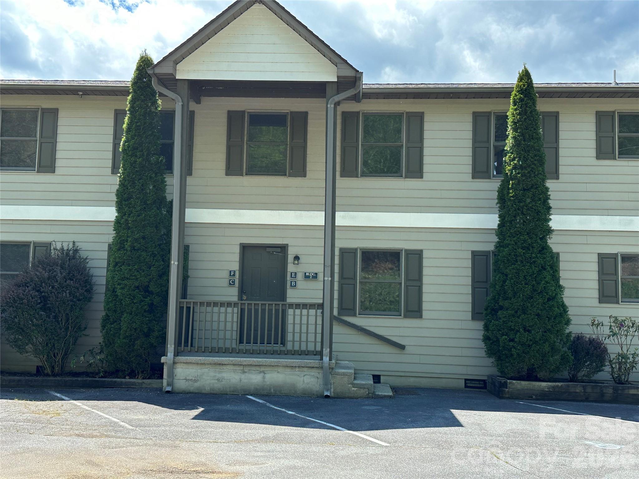 11014 Nc 80 Highway S Burnsville NC 28714