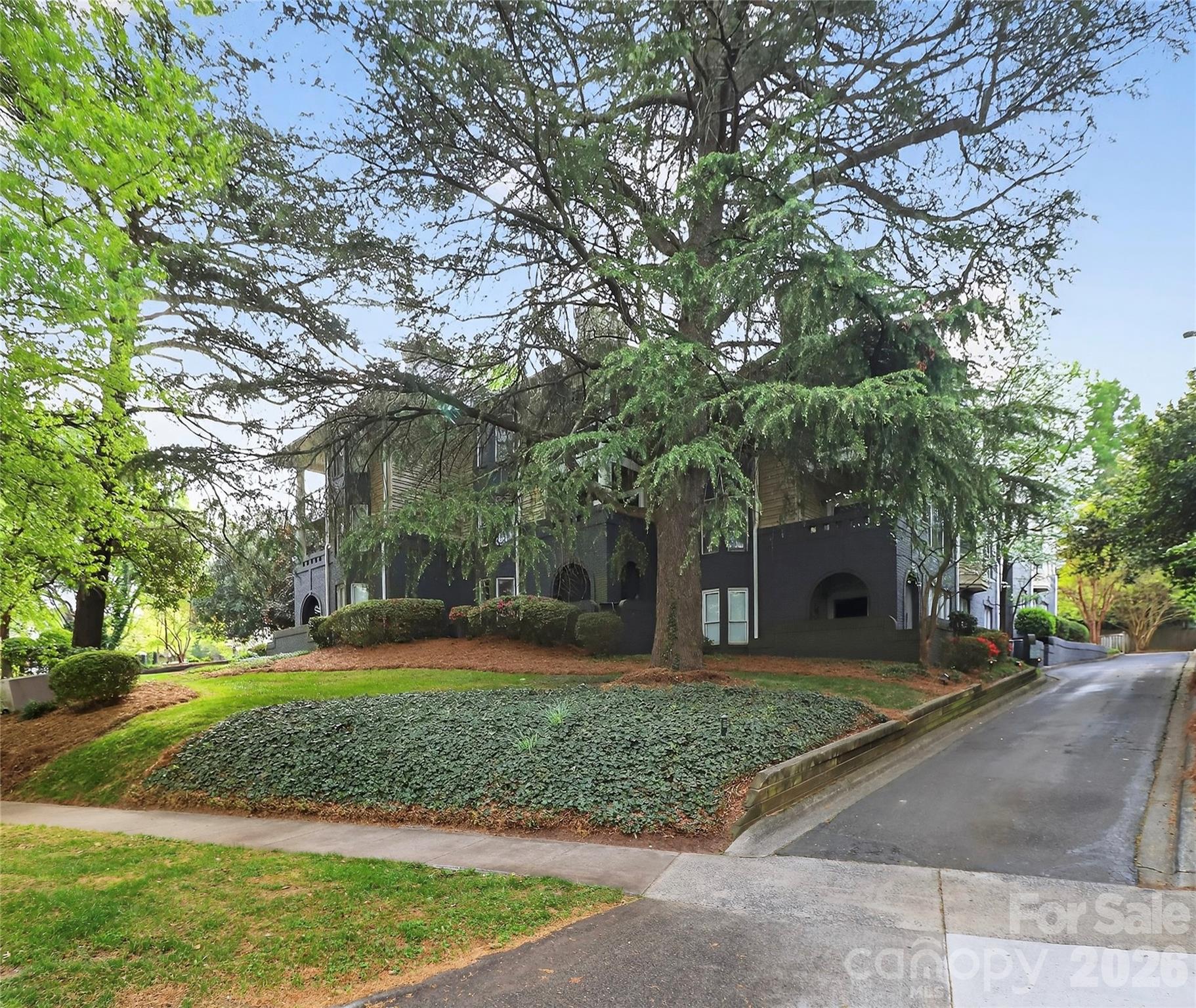 603 Queens Road Charlotte NC 28207