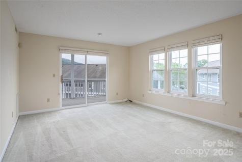 4805 Breakers Lane Asheville NC 28806