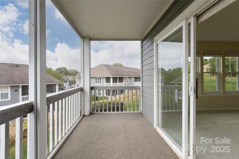 4805 Breakers Lane Asheville NC 28806