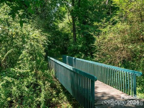 53 Barn Owl Way Hendersonville NC 28792