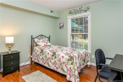 8311 Meadow Lakes Drive Charlotte NC 28210