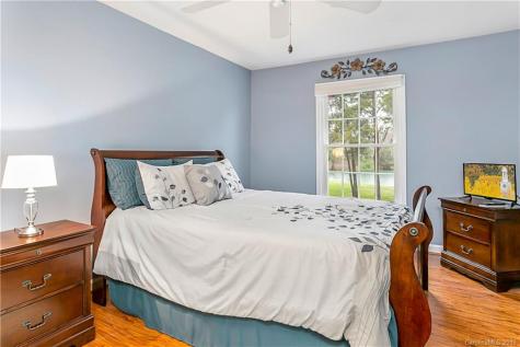 8311 Meadow Lakes Drive Charlotte NC 28210