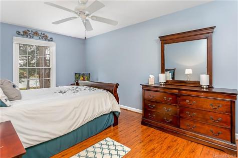 8311 Meadow Lakes Drive Charlotte NC 28210