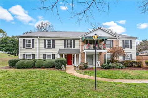 8311 Meadow Lakes Drive Charlotte NC 28210