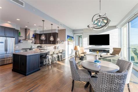 7 Patton Avenue Asheville NC 28801